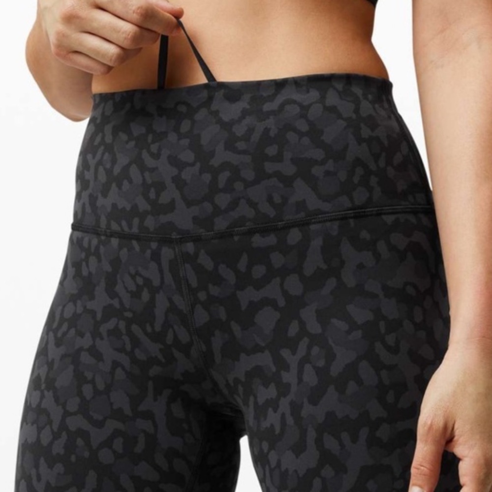 Lululemon Wunder train *everlux 7/8 length size 2